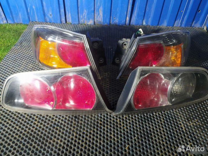 Фонарь крышки багажника Mitsubishi Lancer 10