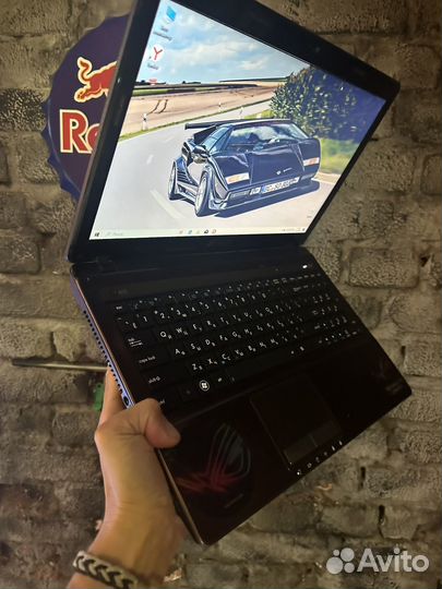 Asus 15.6 core i5 8gb ssd256gb geforce 630 2gb