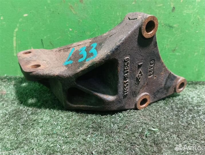 Кронштейн опоры двс левой Suzuki Ignis 2007