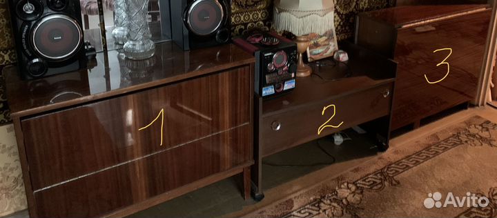 Стол обеденный складной, тумба для белья, тумба TV