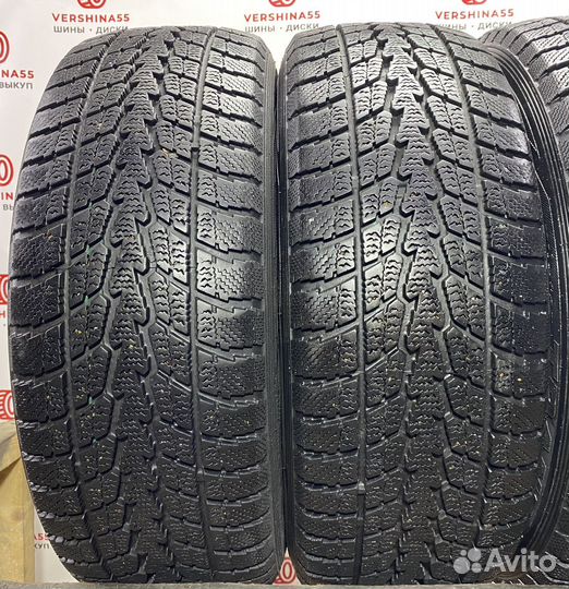 Toyo Winter Tranpath S1 215/60 R17