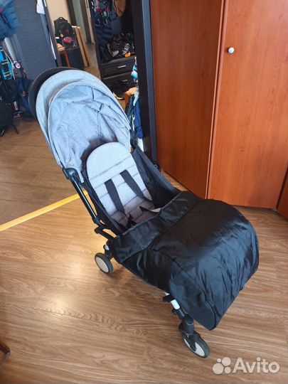 Прогулочная коляска YoYa