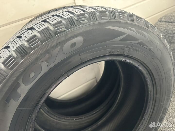 Toyo Observe G3-Ice 235/65 R17