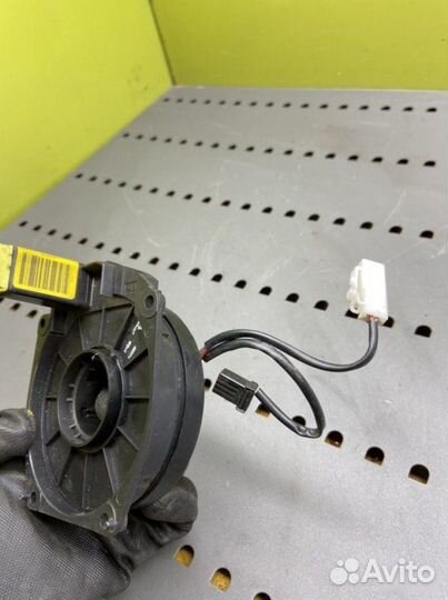 Шлейф руля Nissan Primera P11