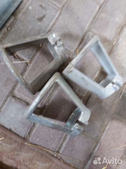 Оголовок на газовый балон