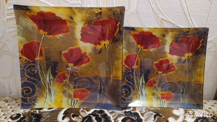 Набор квадратных тарелок