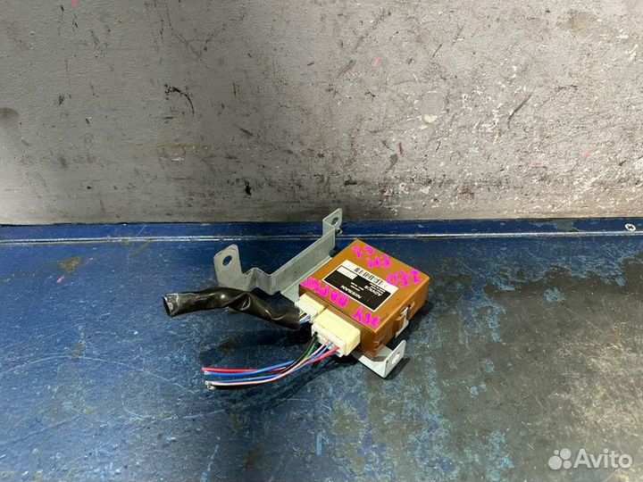 Эбу парктрониками Nissan Leaf ZE0