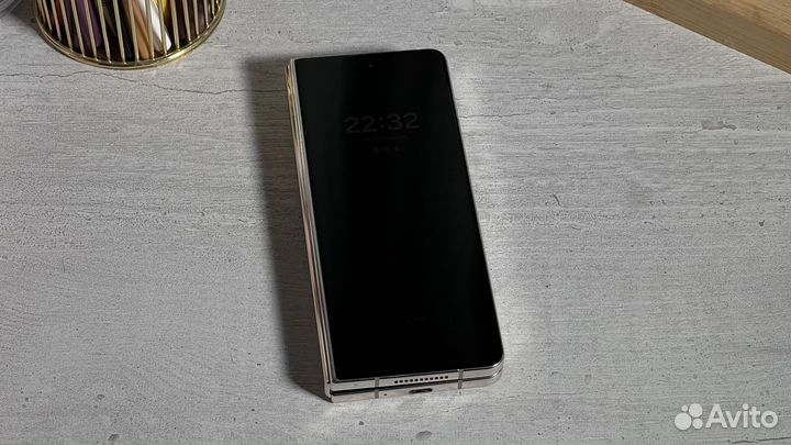 Samsung Galaxy Z Fold4, 12/256 ГБ