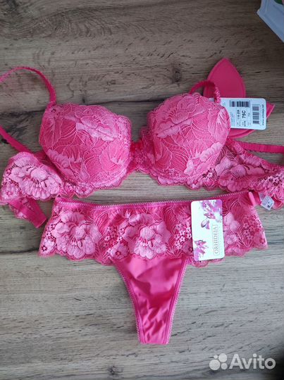 Бюстгалтер