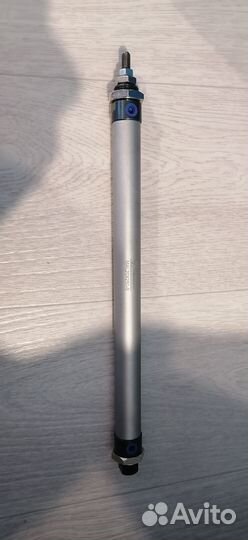 Пневмоцилиндр