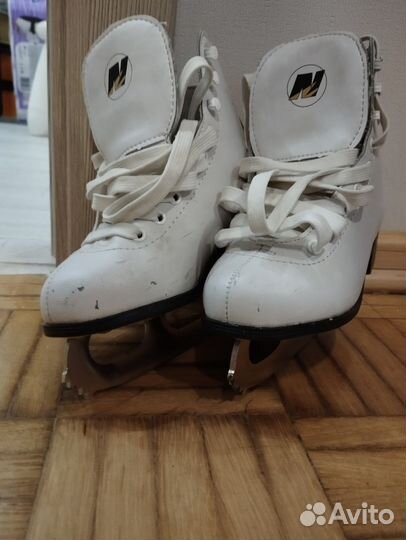 Коньки фигурные детские 32
