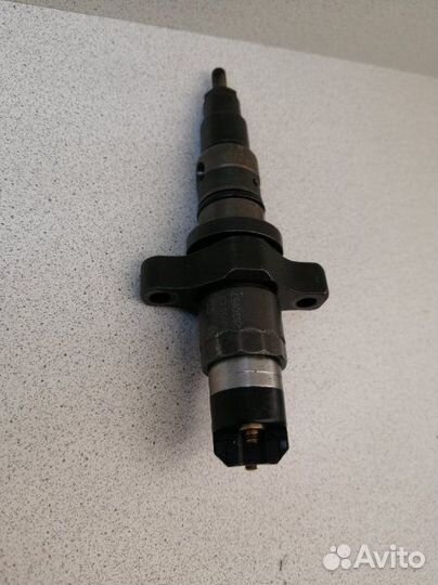 Форсунка топливная Daewoo Ultra Novus F4AE0681B