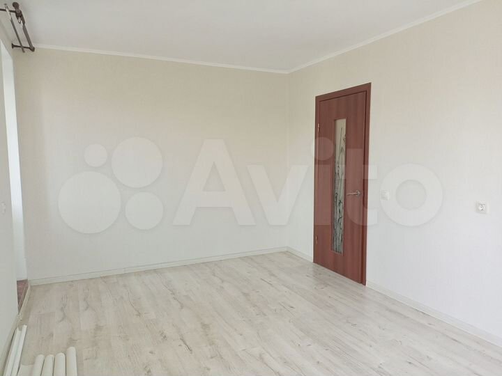 2-к. квартира, 56 м², 10/10 эт.