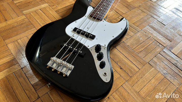 Fender Jazz Bass Japan (2004)