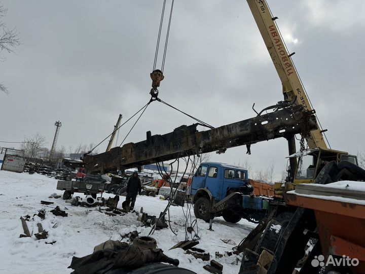 Рама с документами на Dongfeng DFL 3251A