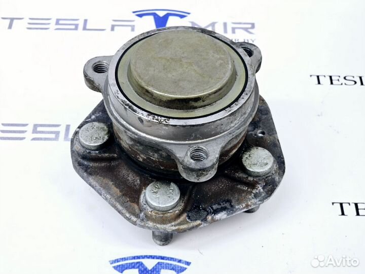 Ступица передняя Tesla Model 3 2023 1044122-00