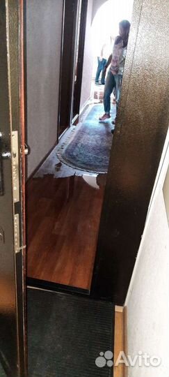 Вскрытие замков дверей автомобилей сейфов