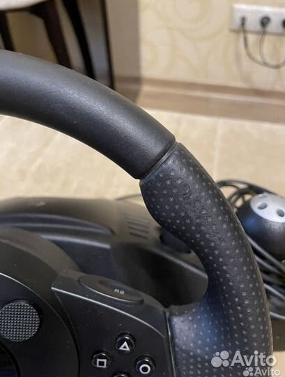 Игровой руль logitech driving force gt