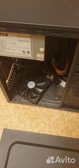 Корпус ginzzu с блоком питания 300 Вт