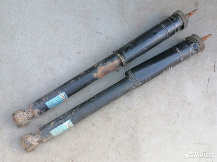 Амортизатор задний Mercedes-Benz E-Class W210