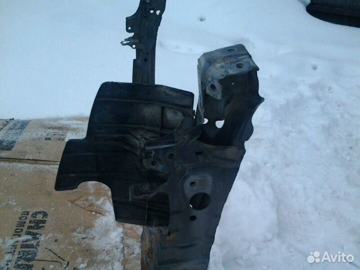 Панель передняя Тойота Королла 2007 г