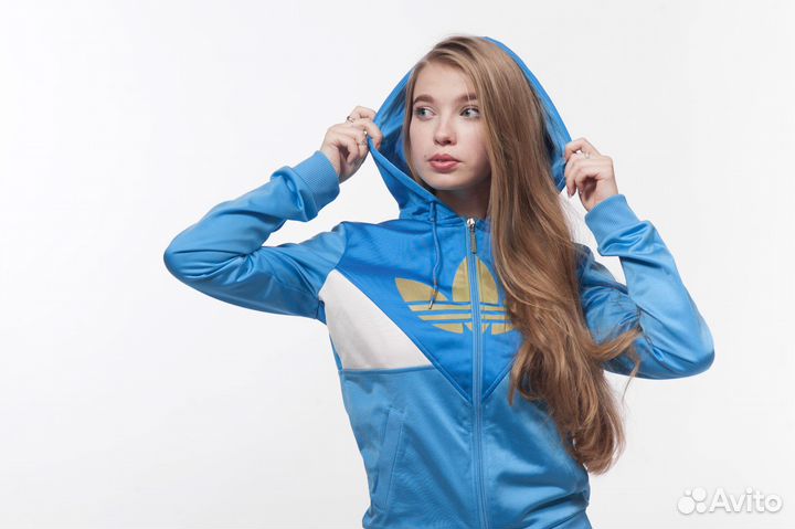 Фотосессия в студии для маркетплейсов