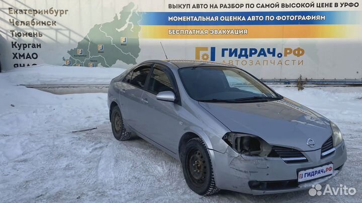 Обшивка крышки багажника Nissan Primera (P12) 8496