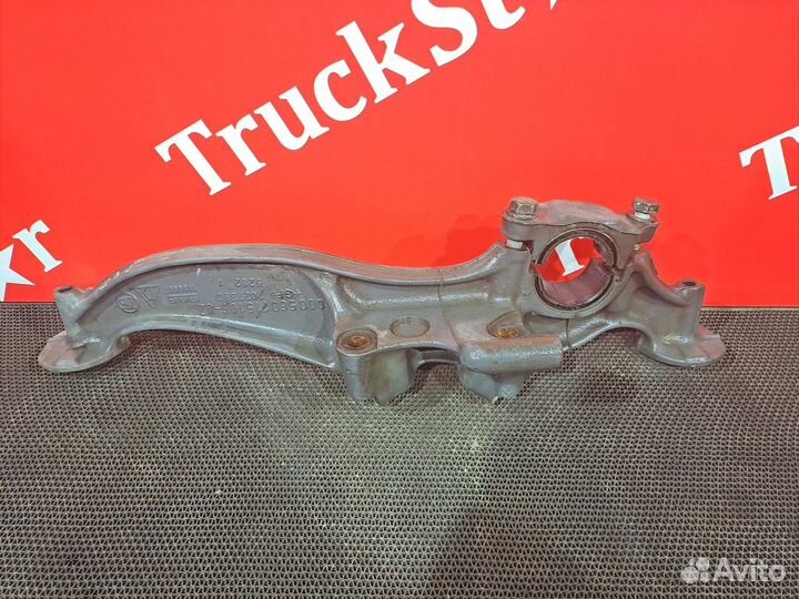 Кронштейн пневморессоры левый Daf XF106