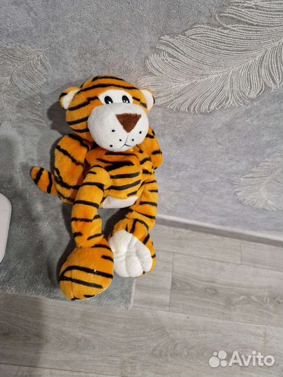 Мягкая игрушка тигренок