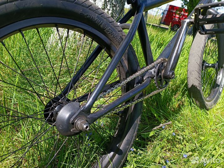 Трюковой велосипед bmx