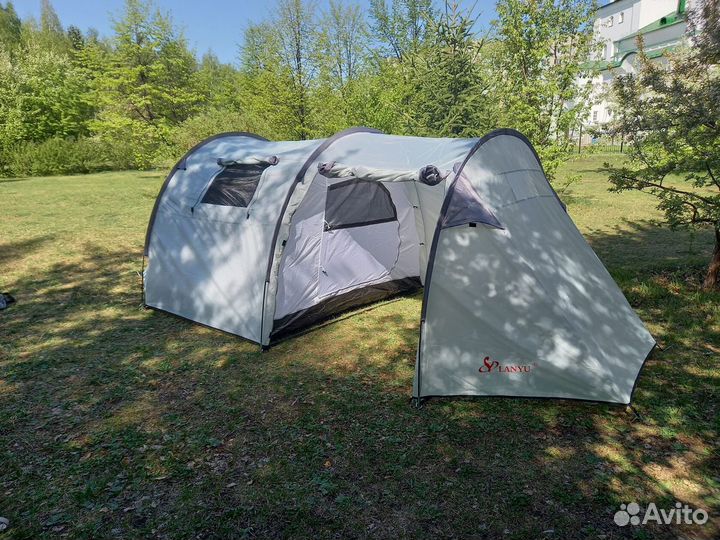 Палатка 4 местная с тамбуром