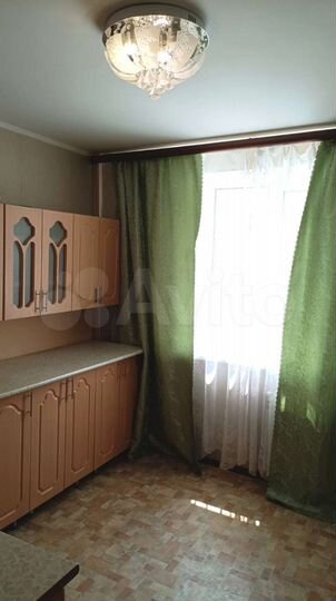 2-к. квартира, 60 м², 2/10 эт.