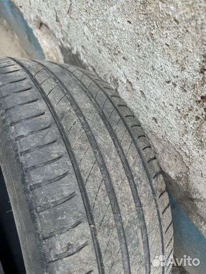 Michelin Primacy 4 205/50 R17 93