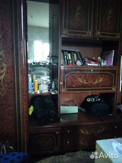 Стенка в гостиную бу