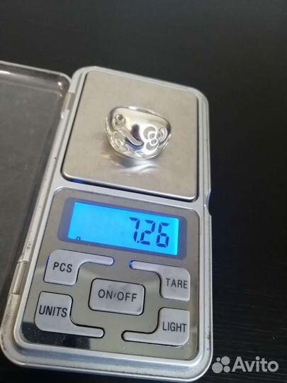 Серебряное кольцо женское