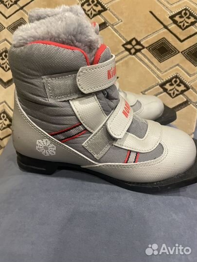 Лыжные ботинки р 34