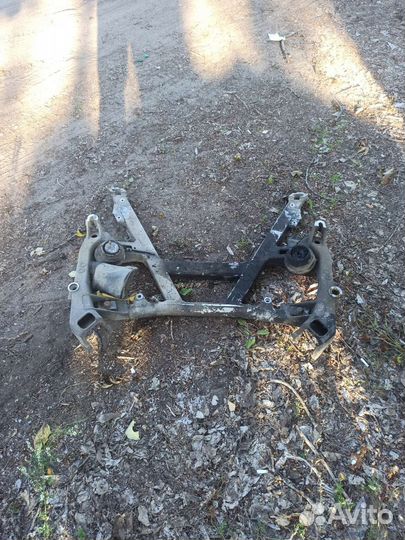 Подрамник bmw 5 e39