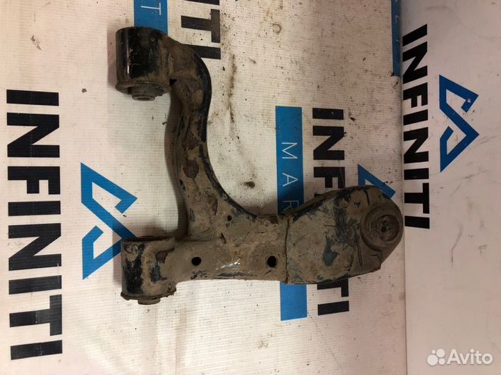 Рычаг подвески верхний задний правый Infiniti Qx80