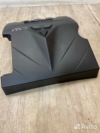 Декоративная крышка двигателя Mitsubishi Lancer 10