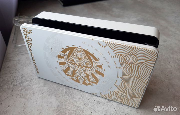 Nintendo Switch oled Zelda edition