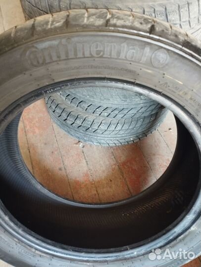 Continental ContiPremiumContact 2 215/55 R17 94V
