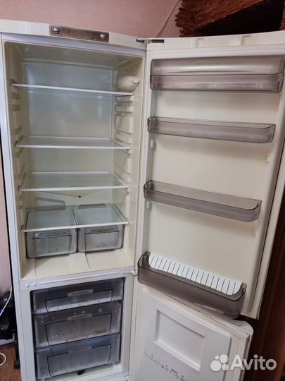 Холодильник б/у