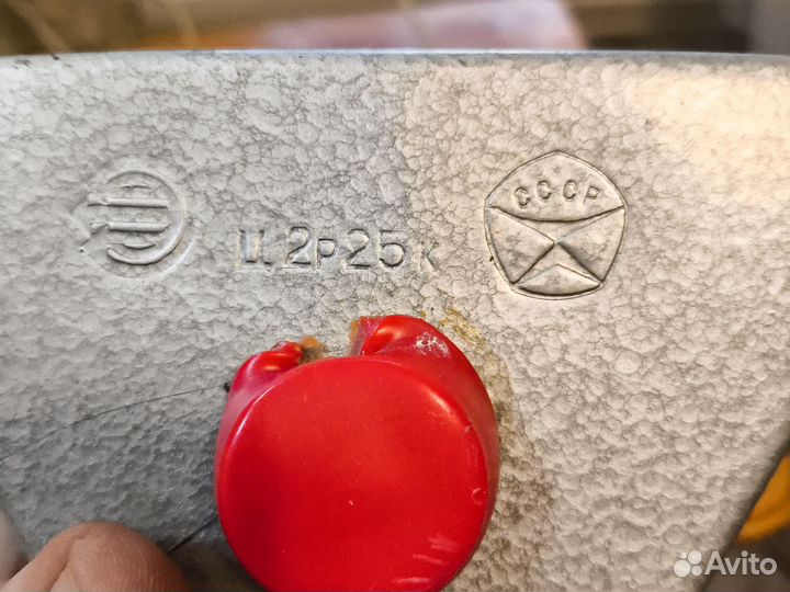 Красный фонарь для фотопечати