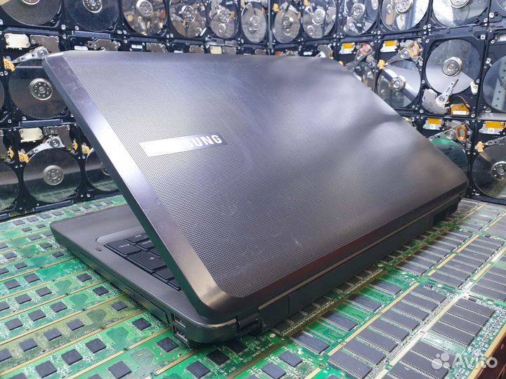 Samsung r540 i5, intel hd, ssd128gb, ram4, акб 2ч