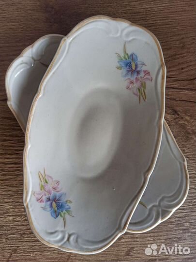 Сервировочное блюдо, 2 шпротницы Коростень фарфор