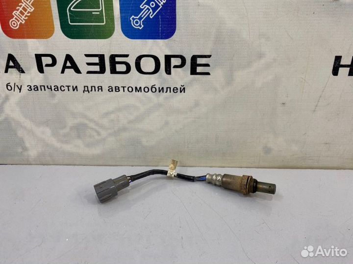 Датчик кислорода левый Toyota Land Cruiser 200