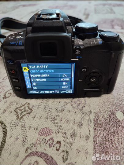 Зеркальный фотоаппарат olympus e450