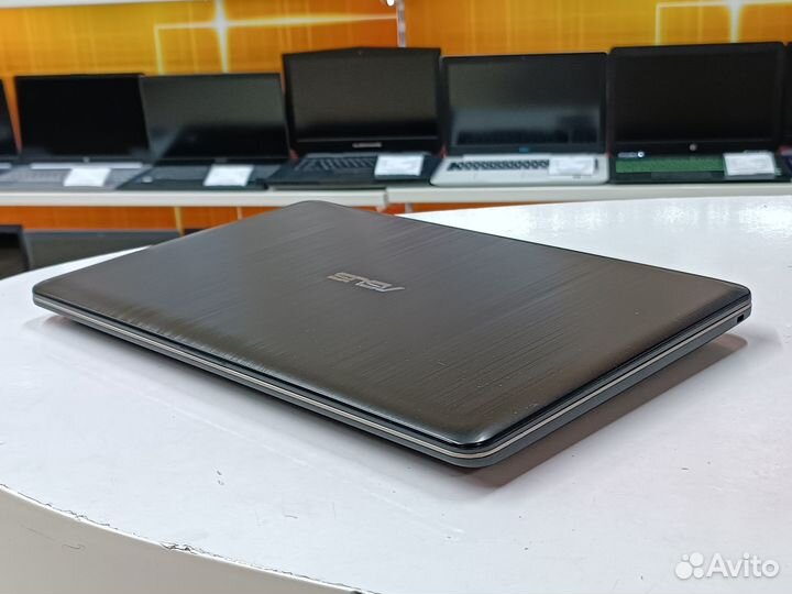 Ноутбук Asus 15.6