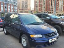 Chrysler Voyager 2.4 AT, 2000, 250 000 км, с пробегом, цена 358 000 руб.