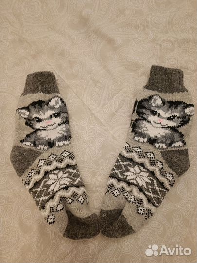 Носки шерстяные с котиками